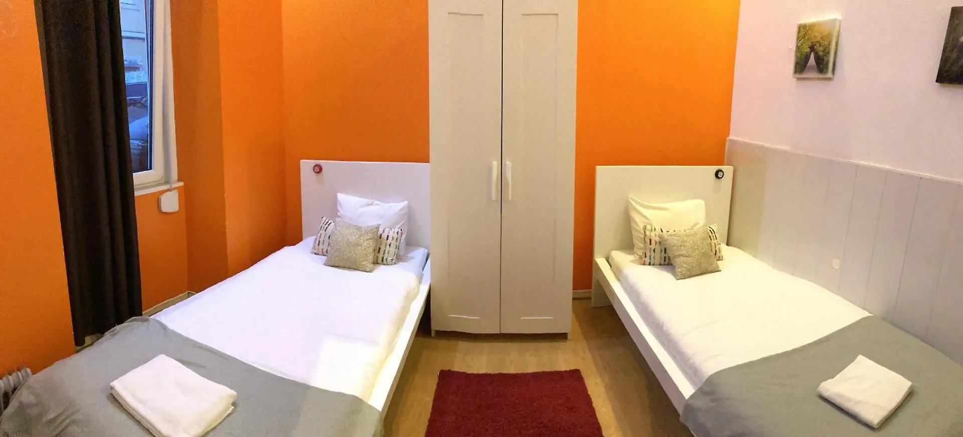 Lisbon T2 Apartment In Typical Villa In Sapadores Lisboa